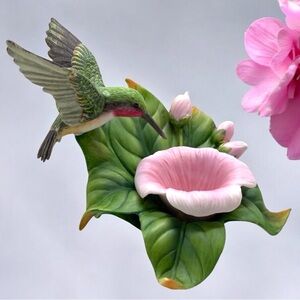 Vintage Hummingbird Club Figuring 1999 NEW